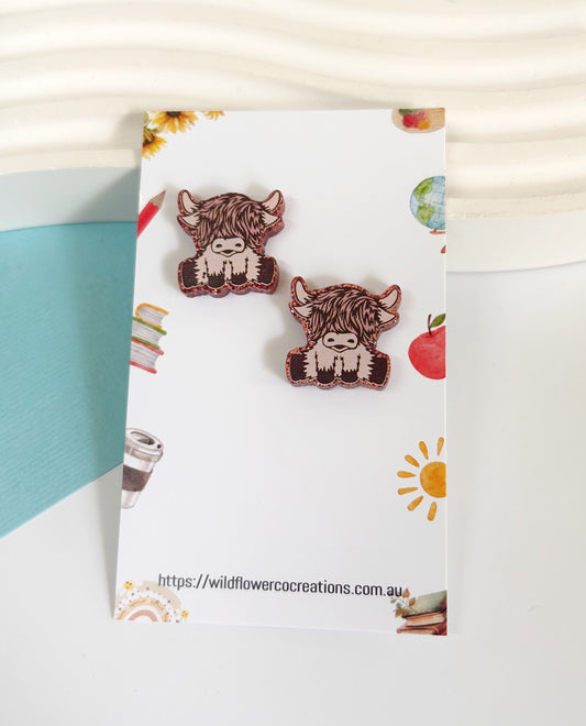 Highland Cow Studs