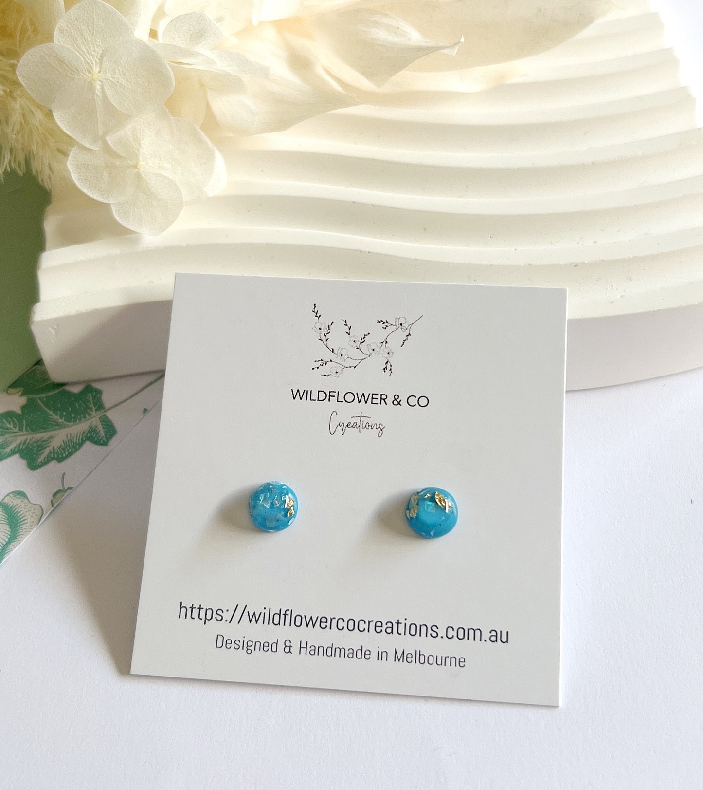 Marble Glass Studs - blue/gold