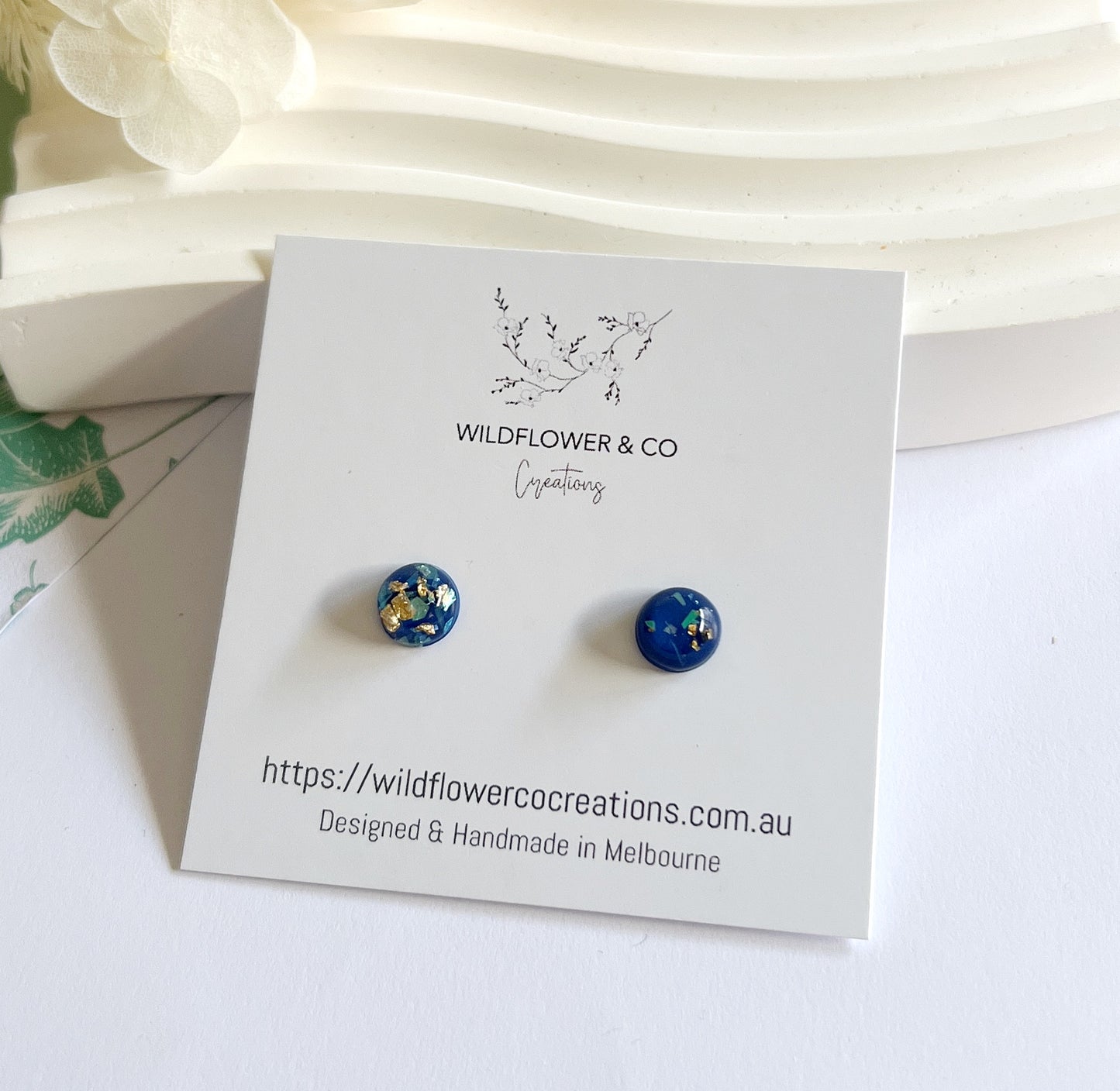 Marble Glass Studs - deep blue/gold