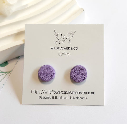 Clay studs - Lilac