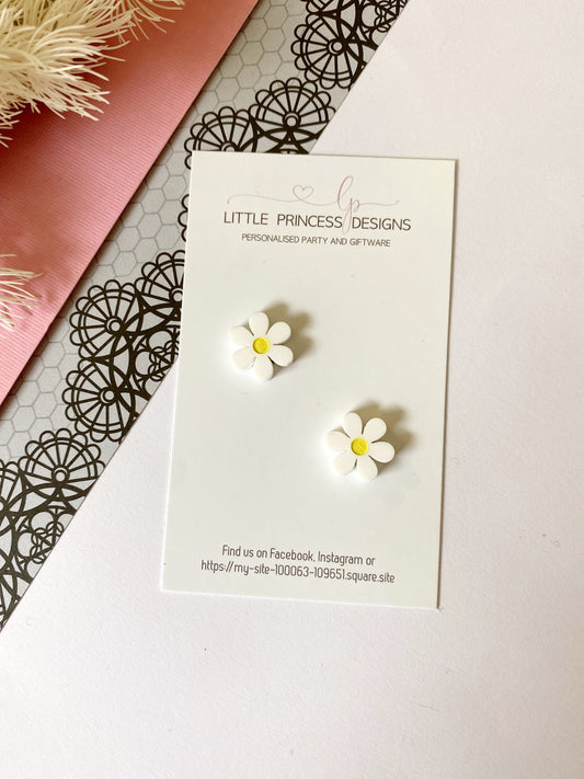 Daisy Stud Earrings