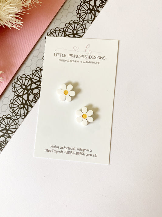 Daisy Stud Earrings